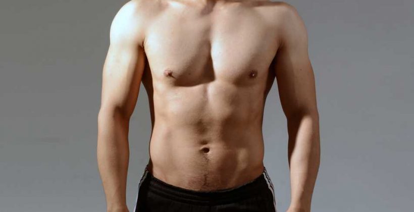 Gynécomastie : lorsque les hommes ont des seins Gynécomastie : lorsque les hommes ont des seins